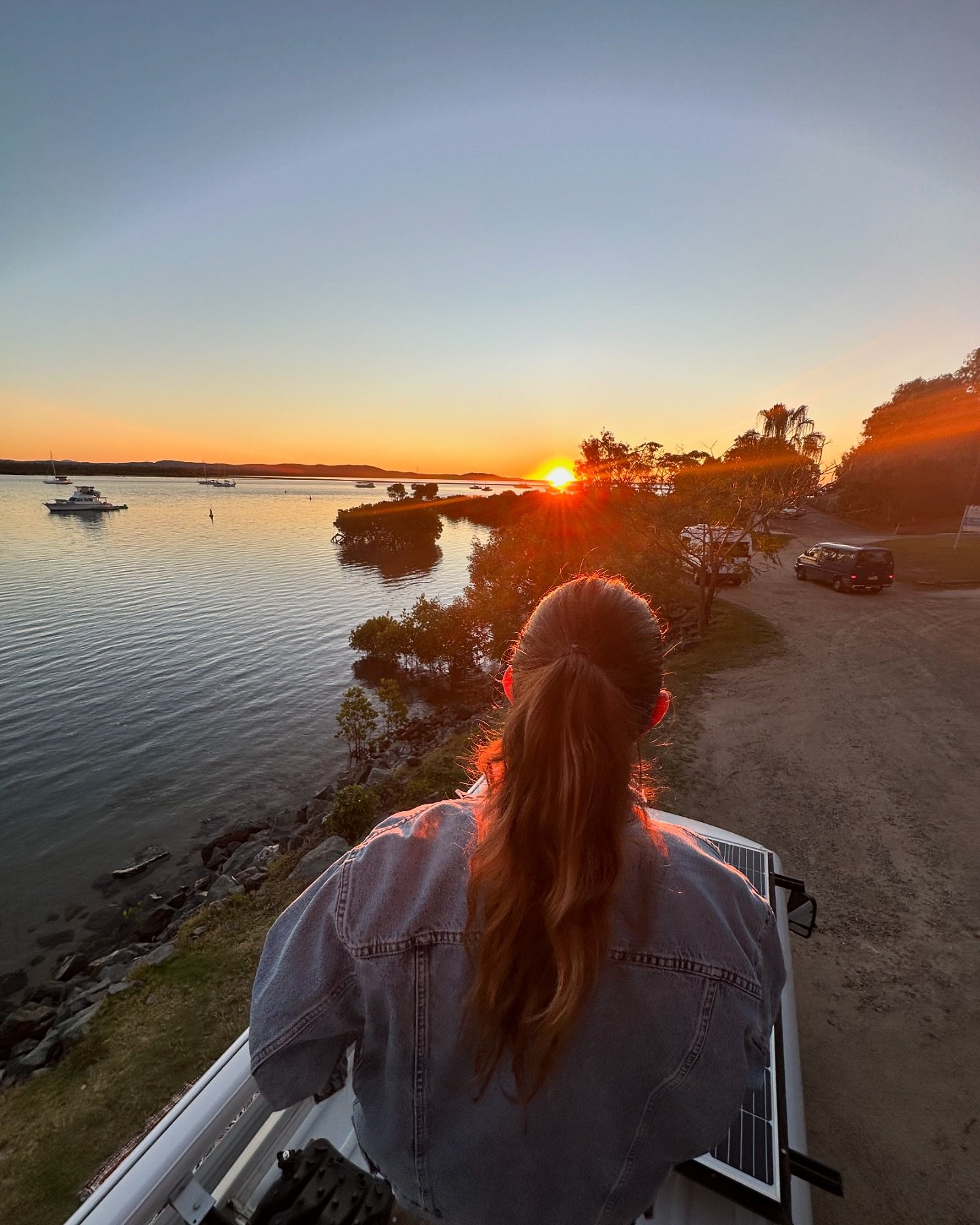 Lately 📸 
.
1 - rooftop sunsets 1770
2 - current breakfast fixation cottage cheese eggs daily 
3 - 🐶 
4 - twin trip
5 - over water sunsets 
6 - @lickicecreamau 
7 - mr flora naturopath
8 - mixing things 
9 - @croftby_hills 
10 - obsessed with mekha