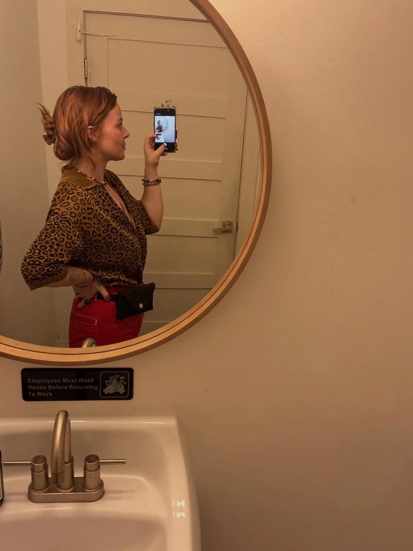 glimmers of life lately ✌🏻