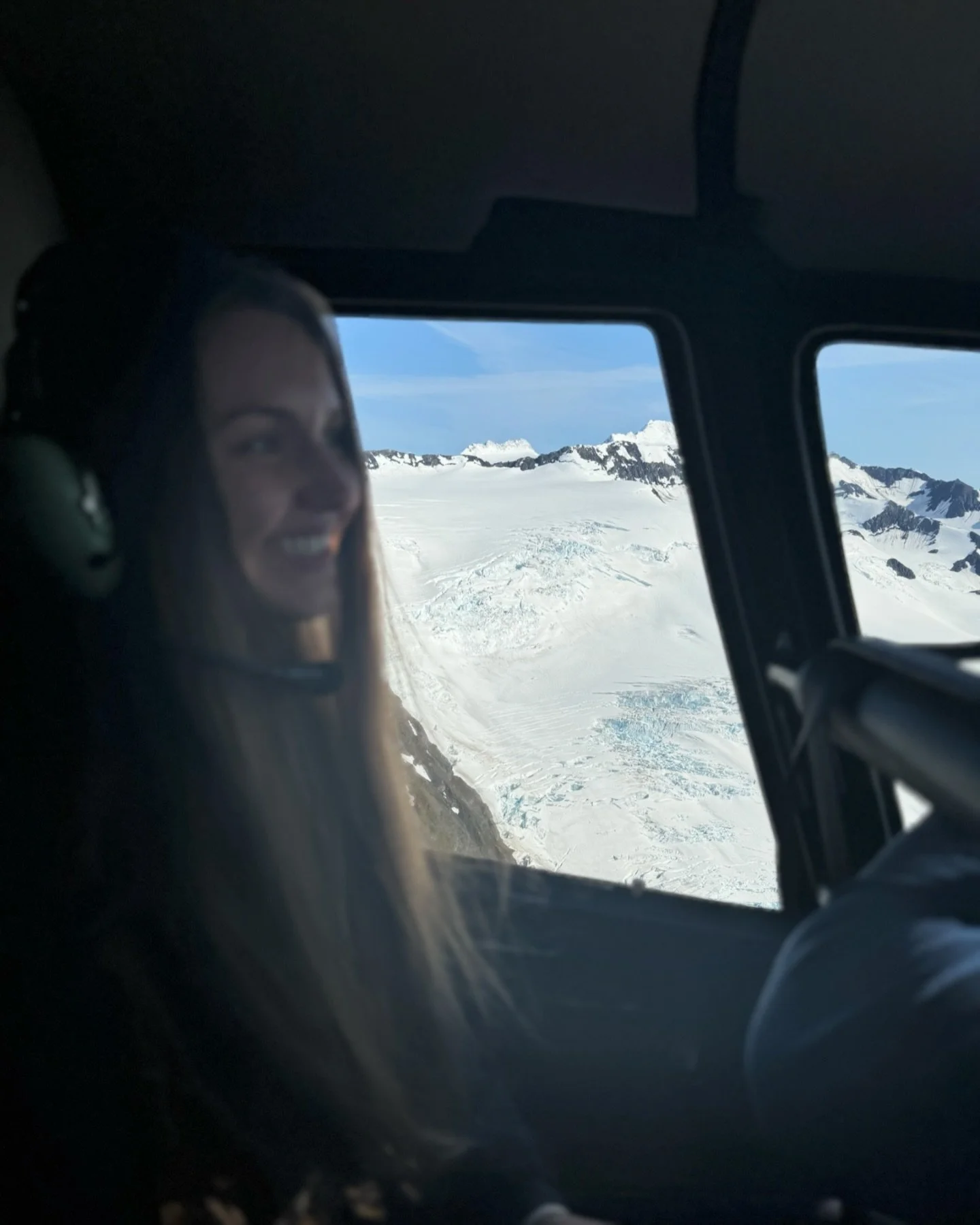 When I tell you that back country Alaska is incredible, I mean, INCREDIBLE. Jaw-dropping, awe-inspiring endless views. Sooo thankful for @alpineairalaska and @johnderting for the experience .⁣
.⁣
.⁣
.⁣
.⁣
#helicoper #Alaska #glacier #summer #alaskatr