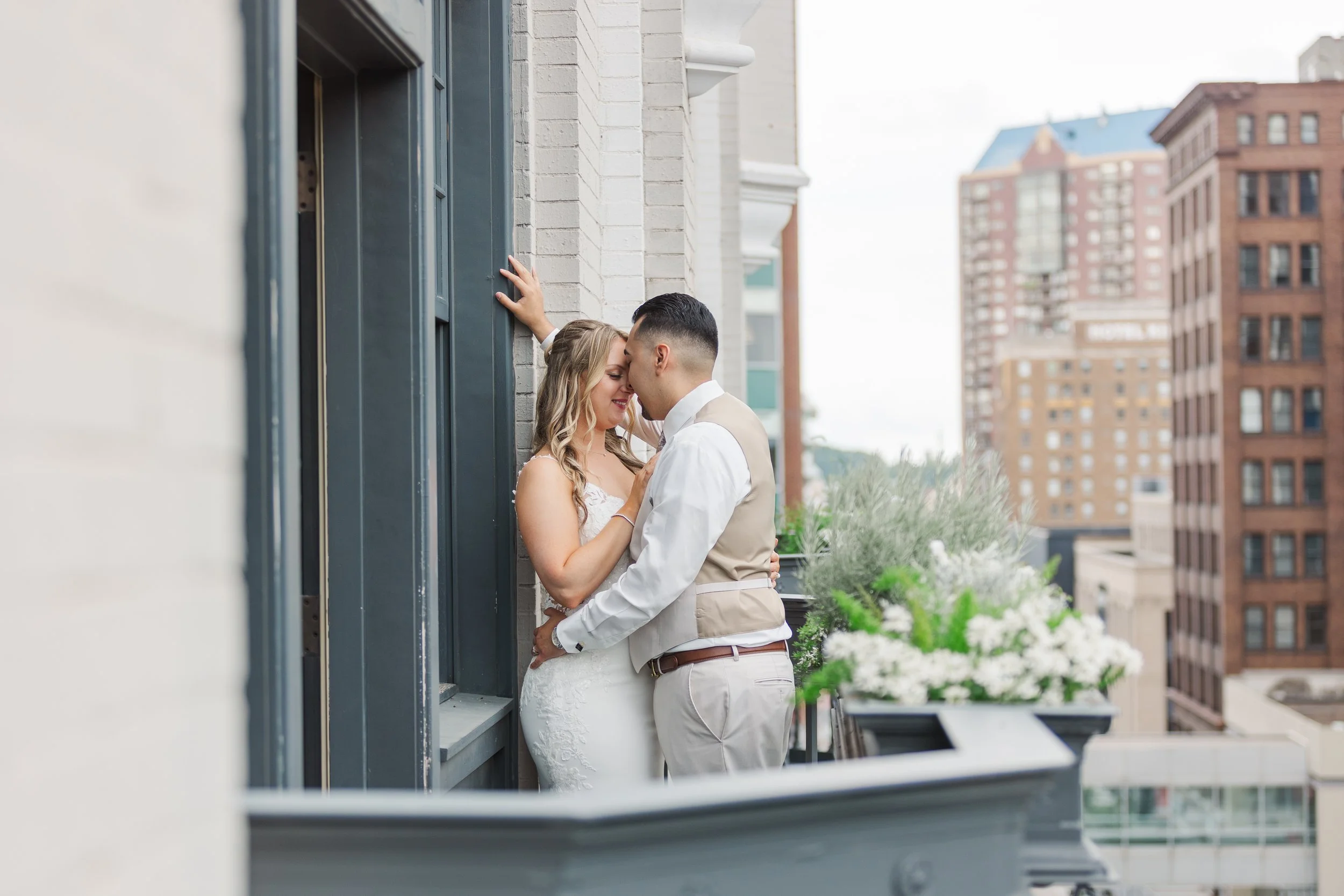 Stephanie & Kristian | The Tea Room Des Moines