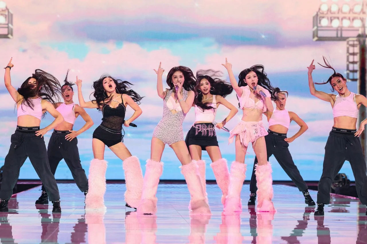 TWICE - 2025 Victoria’s Secret Fashion Show