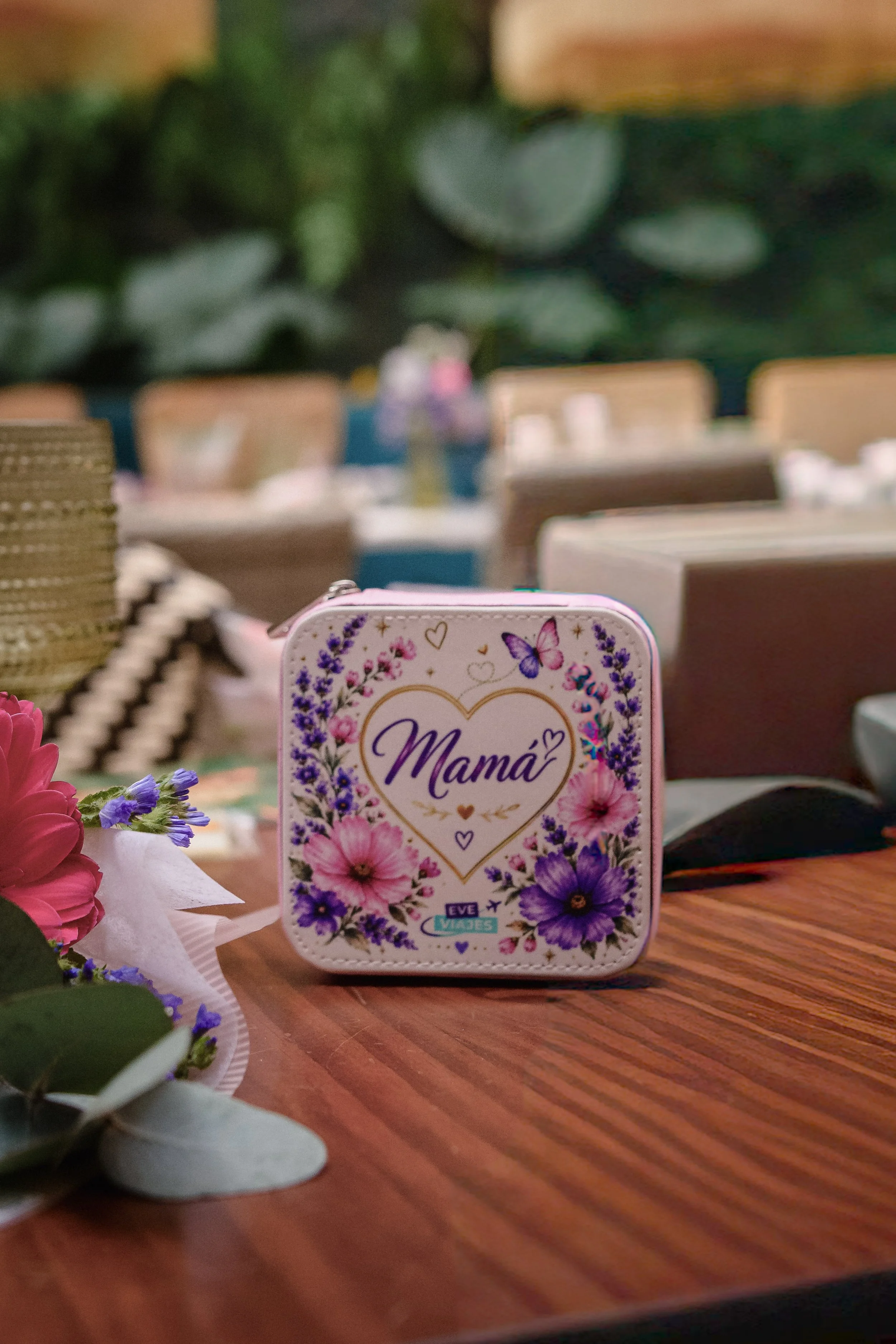 4-Sostener a Mamá-8.jpg