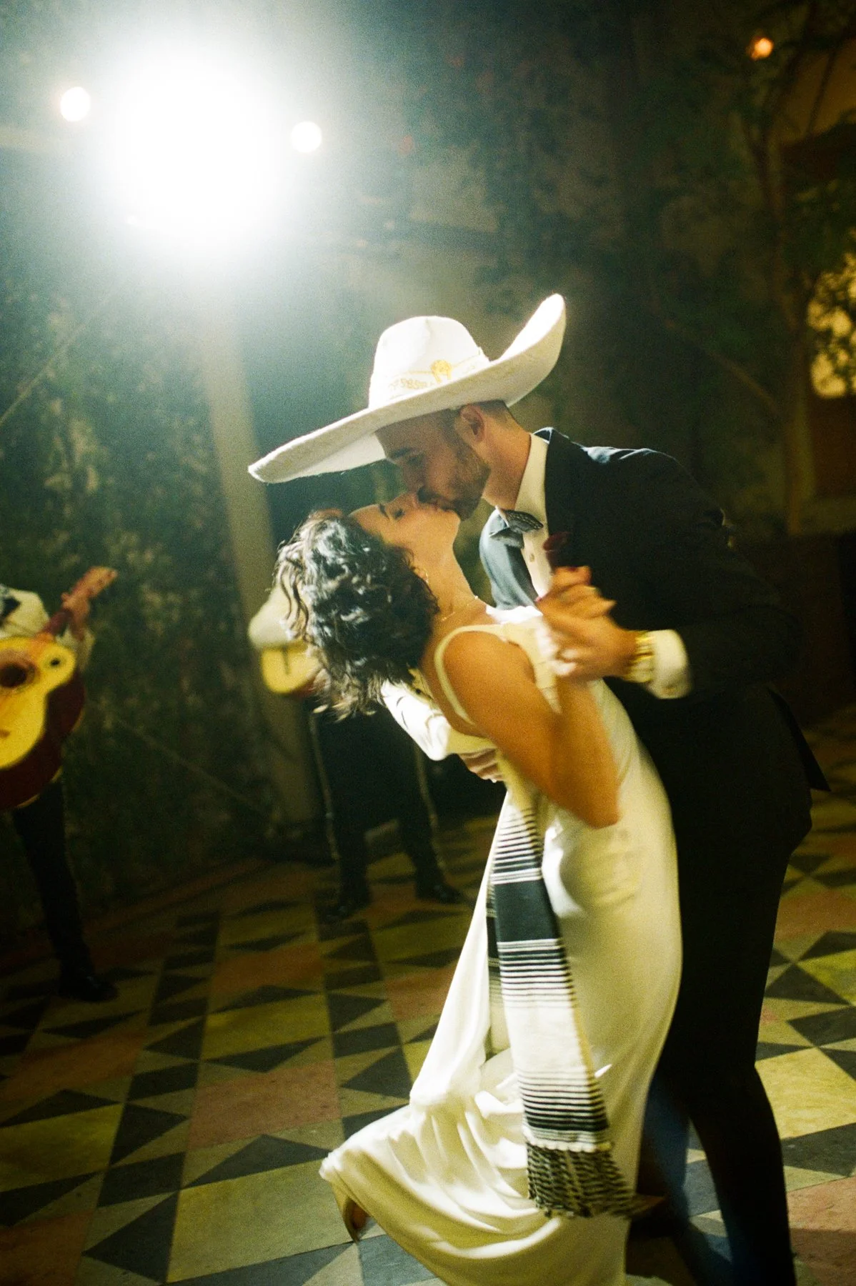 Mexico-City-Wedding-First-Dance-Kiss.jpg