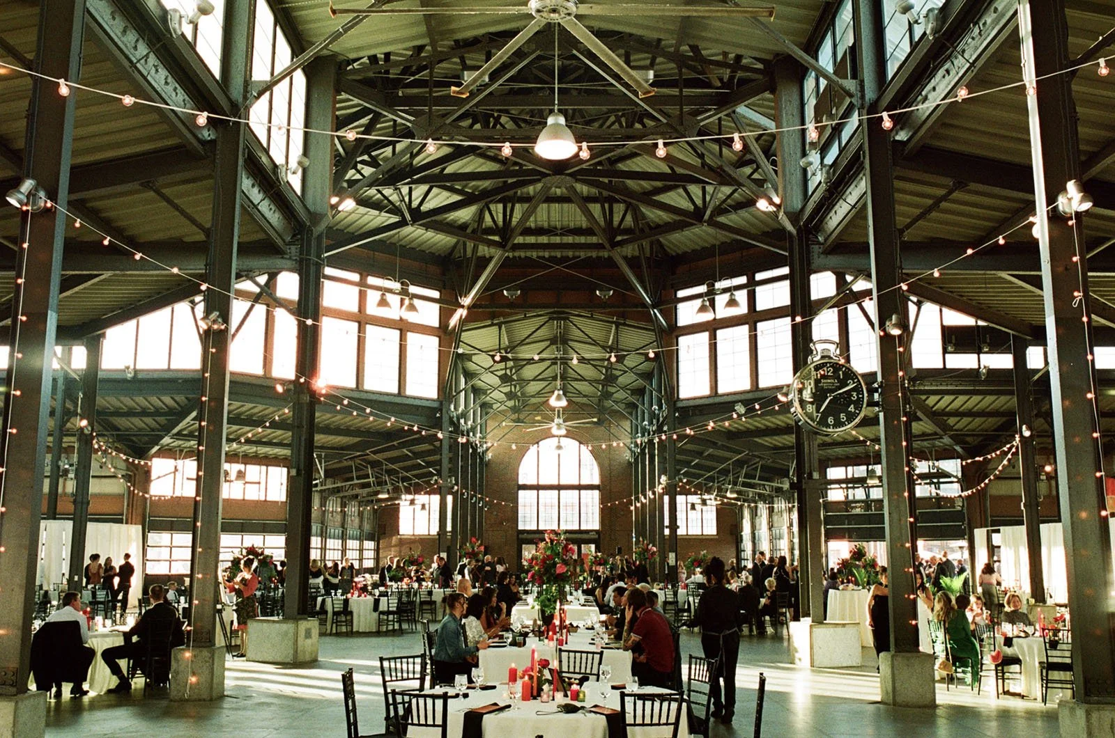 Eastern-Market-Detroit-Wedding-Dinner-Layout.jpg