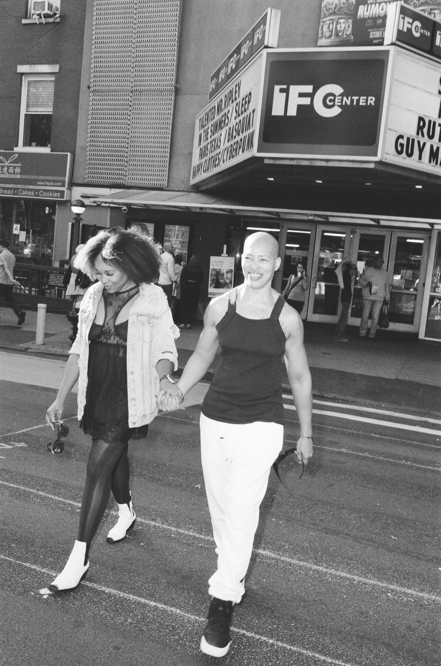 New+York+City+Engagement+Photography+Film-17 (1).jpg