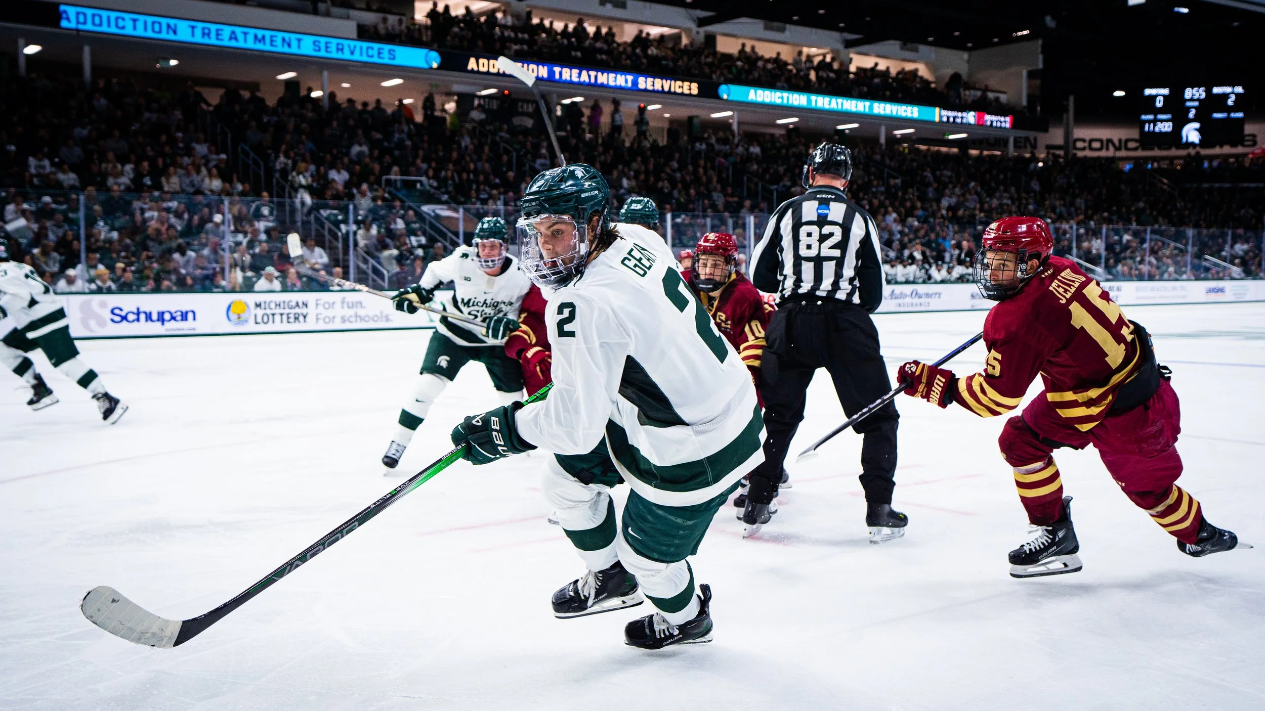 101124_MSUHOCKEY_MW-06.jpg