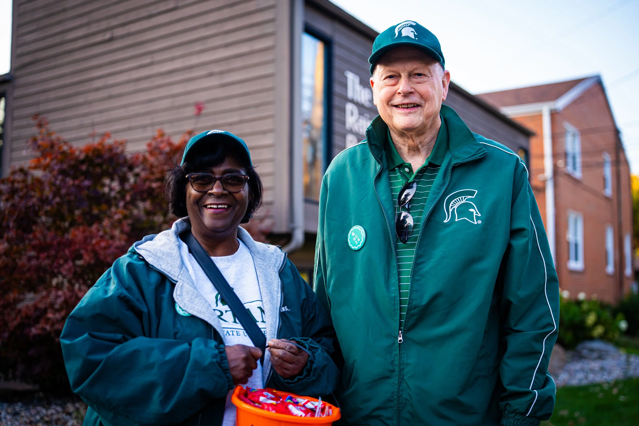 101924_HOCO_PARADE_MW_02.jpg