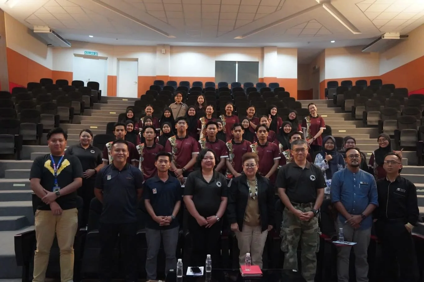 Wildlife Conservation Education Camp 2026 (Part 1)

BSBCC successfully organised our first Wildlife Conservation Education Camp in collaboration with Sandakan Vocational College 2 (KVS2). A total of 27 Diploma in Tourism students and 7 lecturers, inc