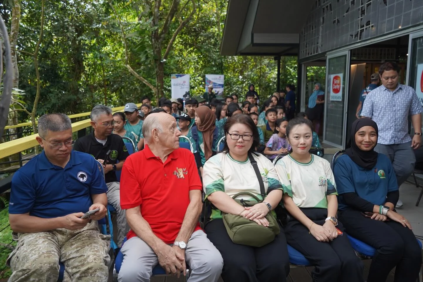 Part 2

Today at the Bornean Sun Bear Conservation Centre, we celebrated the launch of the book &ldquo;Sun Bear Mission of the Malaysian Squirrel&rdquo; by Roger Cowdrey &mdash; a story about protecting the world&rsquo;s smallest bear &mdash; the Sun