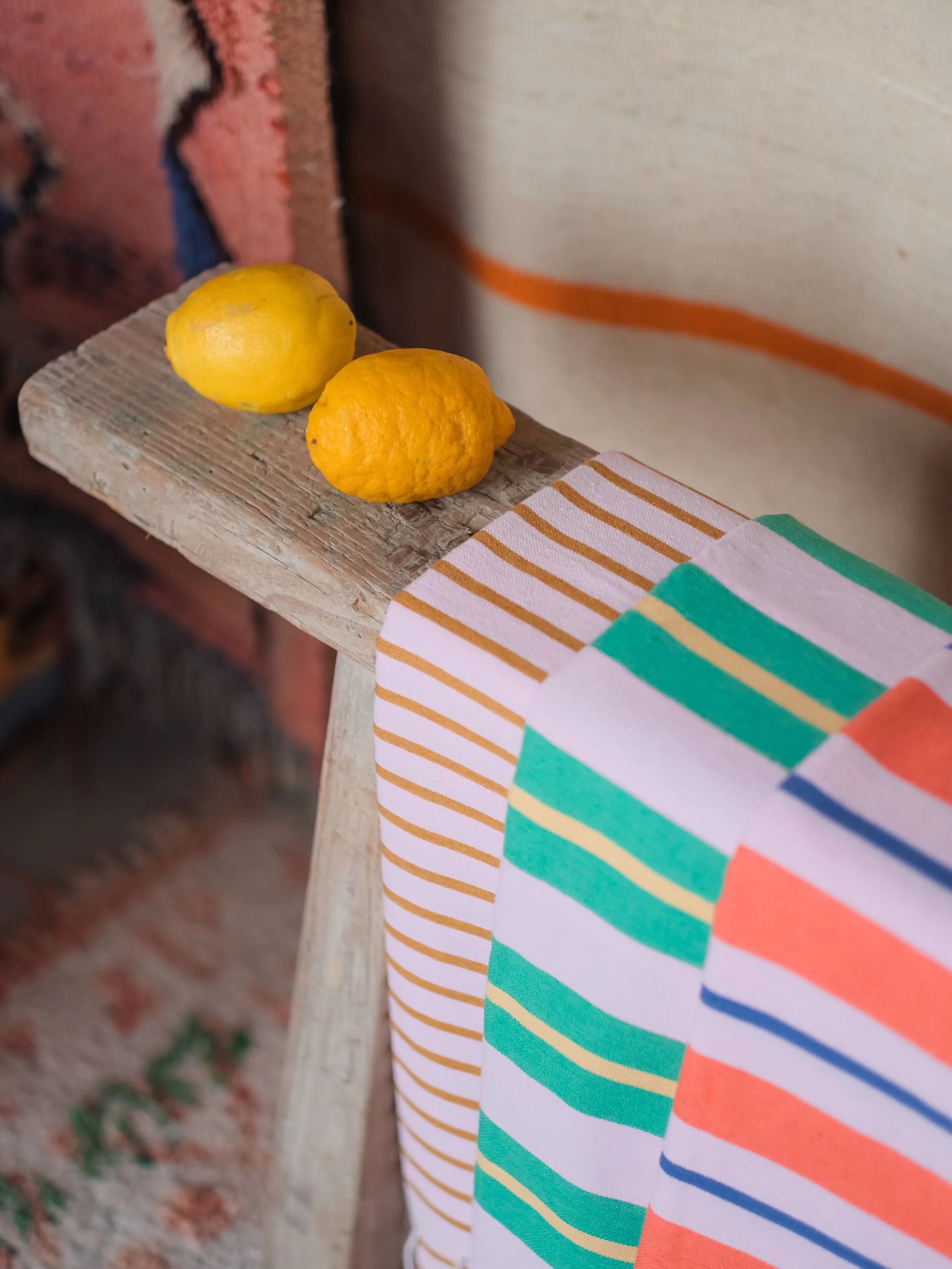 Fan van fouta&rsquo;s! Artisanaal geweven en een ontwerp van de Belgische Oona uit Marrakech. Een upgrade voor je beach life maar je kan ze ook gebruiken als strandlaken, saunadoek, tafellaken of sjaal! 

Dit weekend met een uitzonderlijke korting du