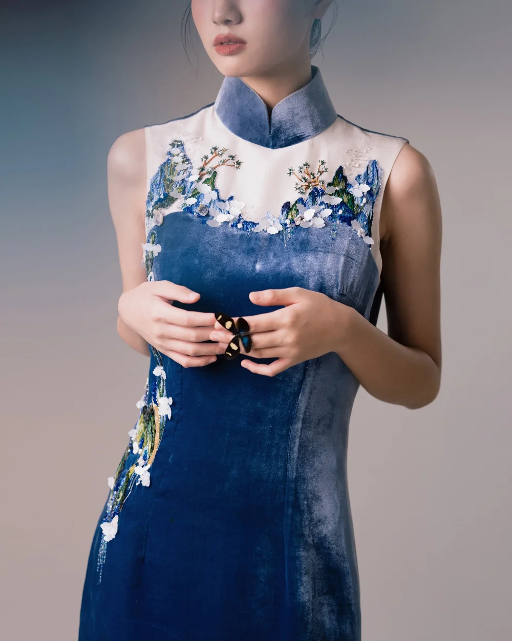 Look 18 · 03