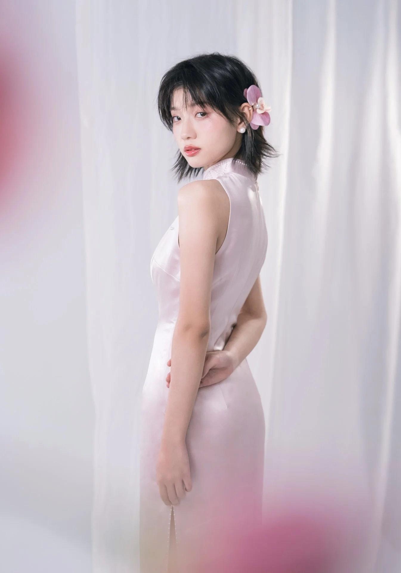 Women's Look Book cover