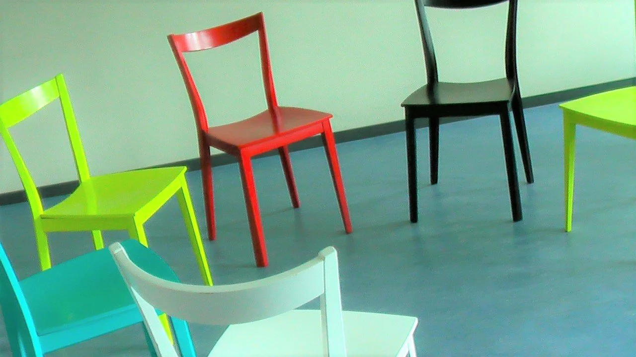 KOLME KYSYMYSTÄ JA KOLME VASTAUSTA 