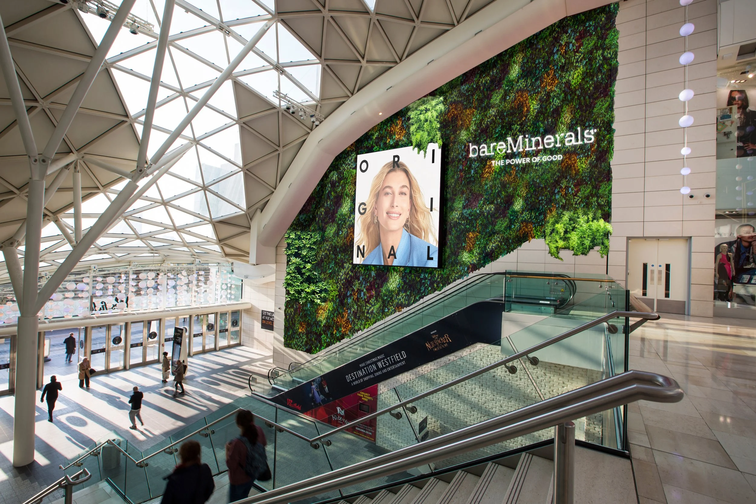 C3-Green_Wall_London_Westfield.jpg
