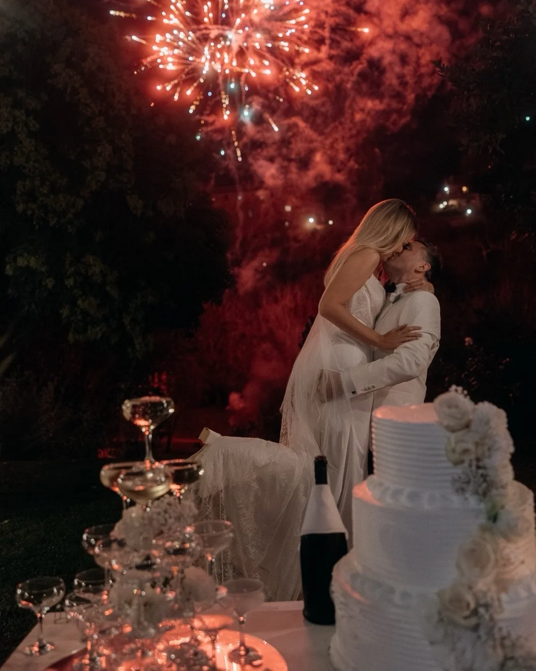 I&rsquo;ve been putting in the work behind the scenes on a brand new look for Anouska Love Story 2.0, and I cannot wait for you all to see the changes to my new website. The colour scheme of this carousel may or may not be an indicator of what&rsquo;