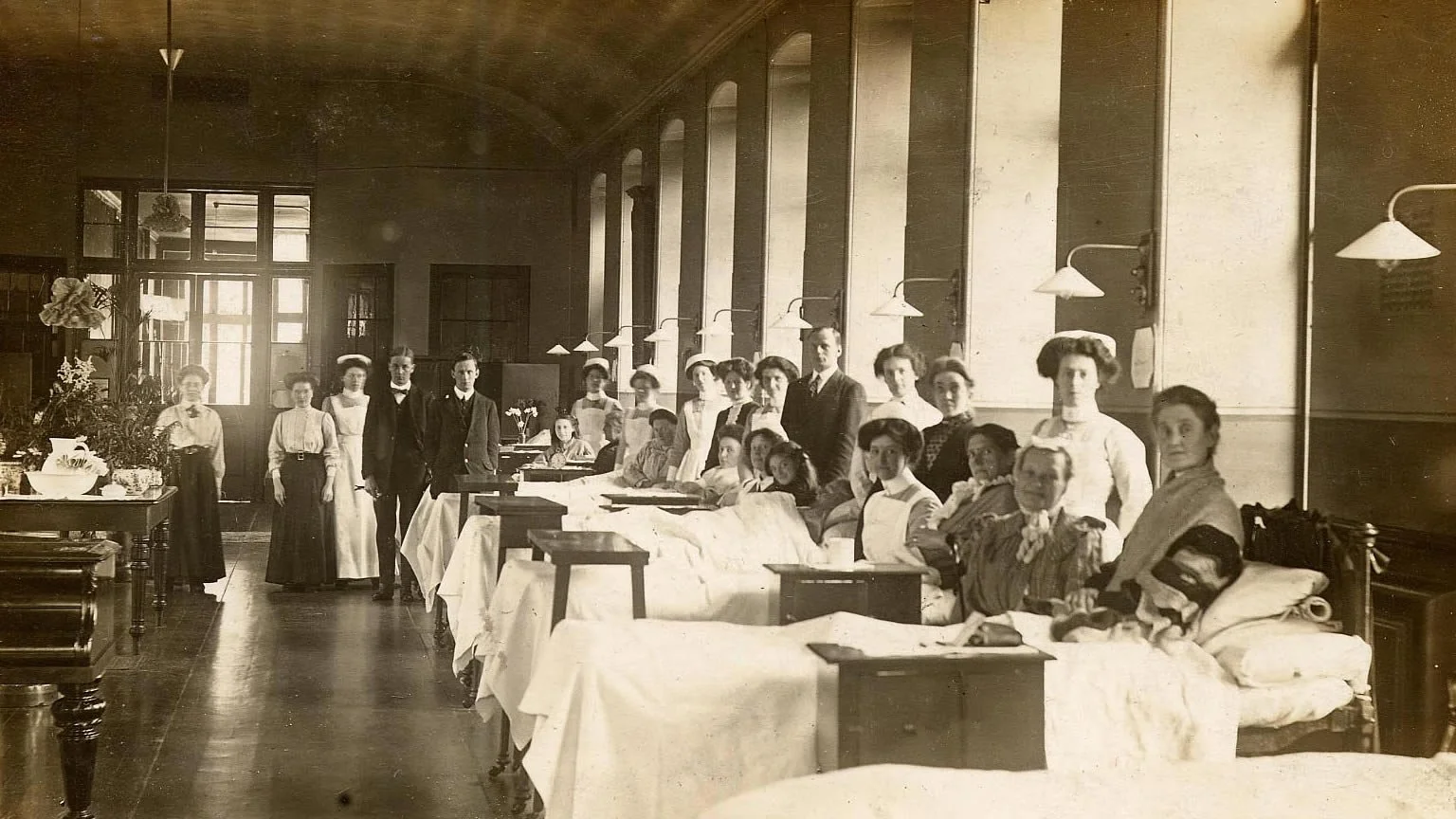 Typical ward at the former Royal Infirmary, photographed circa 1910. Image courtesy of Lothian Health Services Archive, Edinburgh University Library