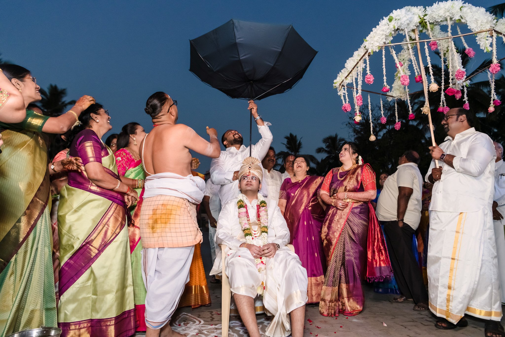 Sangeetha-Dusyant-Wedding-Ratnagiri-Temple-2192.jpg