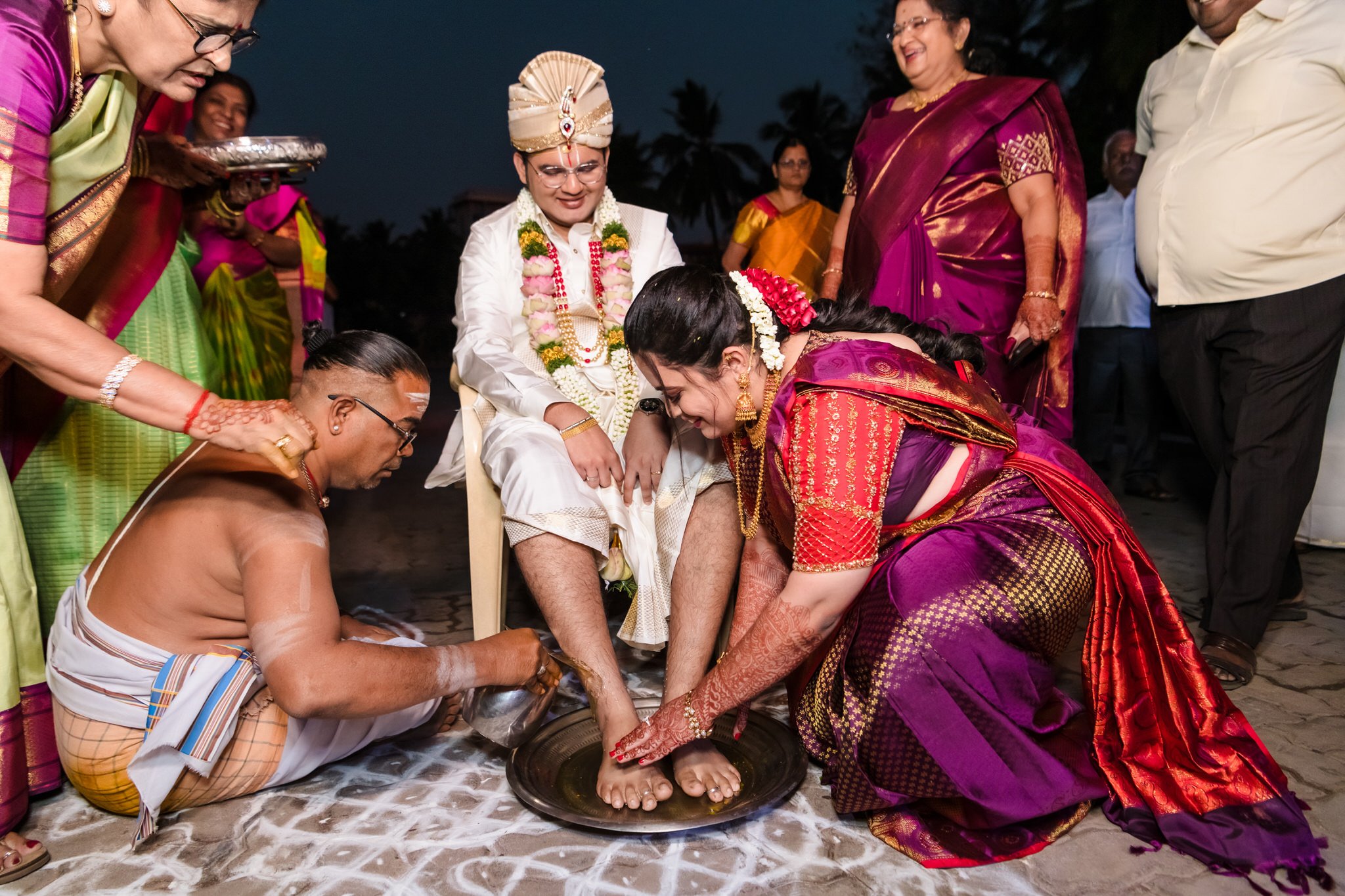 Sangeetha-Dusyant-Wedding-Ratnagiri-Temple-2169.jpg