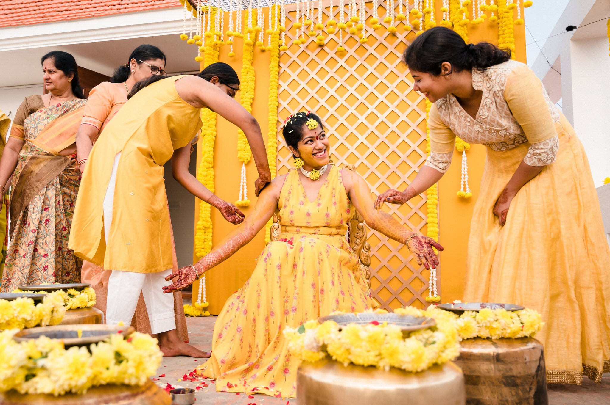 Sangeetha-Dusyant-Wedding-Ratnagiri-Temple-0252.jpg