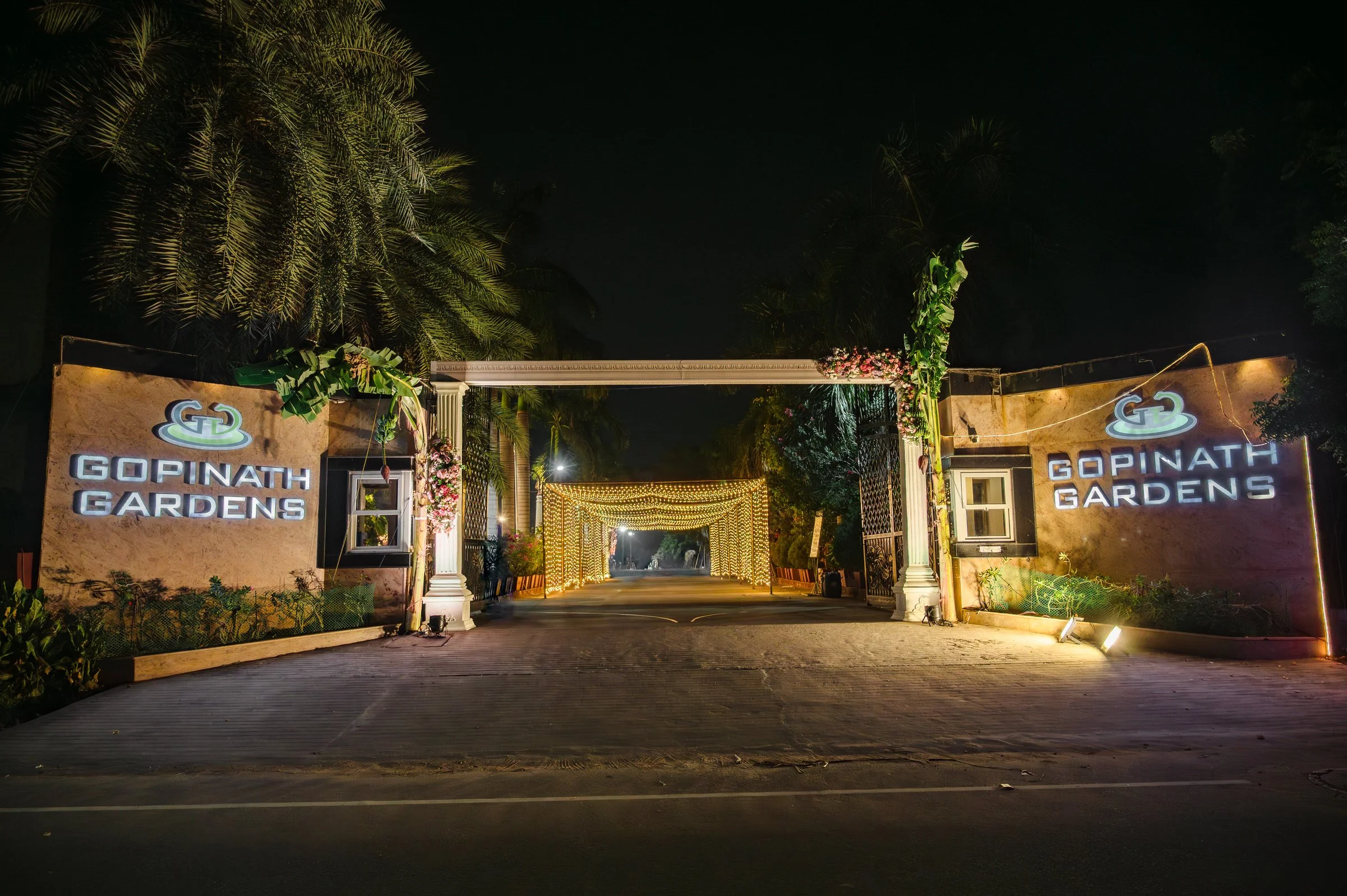 Girija-Anirudh-Gopinath-Gardens-ecr-2109.jpg