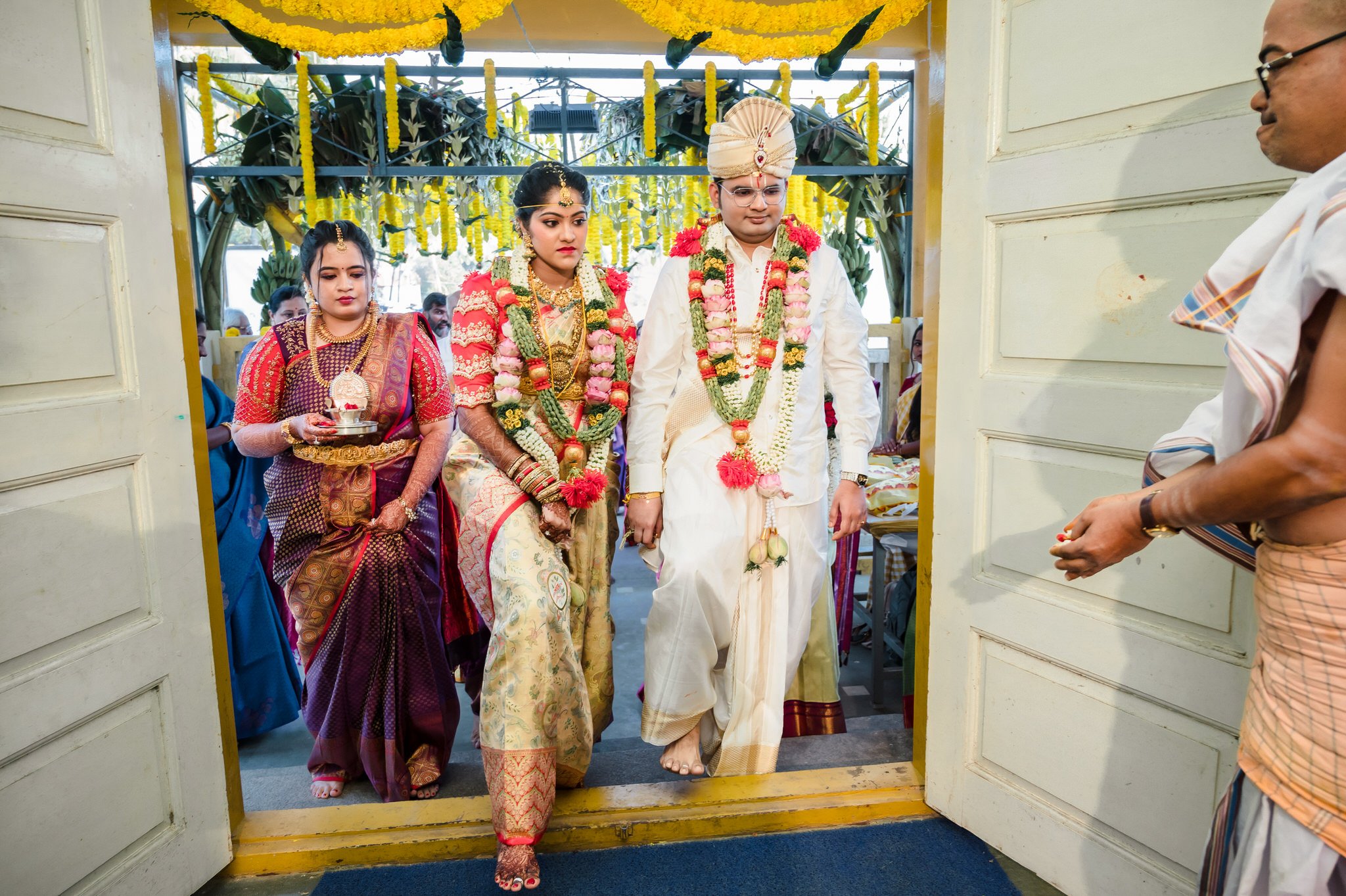 Sangeetha-Dusyant-Wedding-Ratnagiri-Temple-2511.jpg