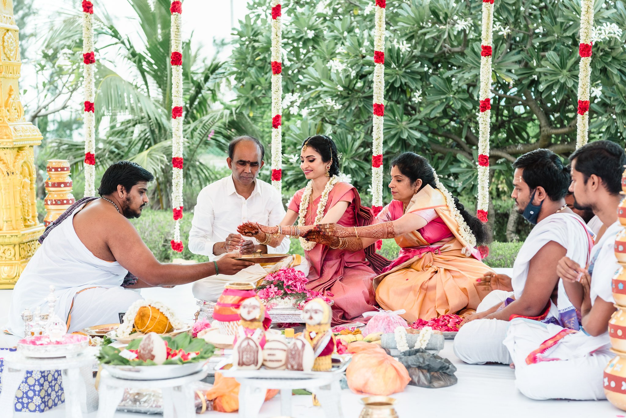 Subhashree-Naveen-Temple-Bay-Mamallapuram-1199.jpg