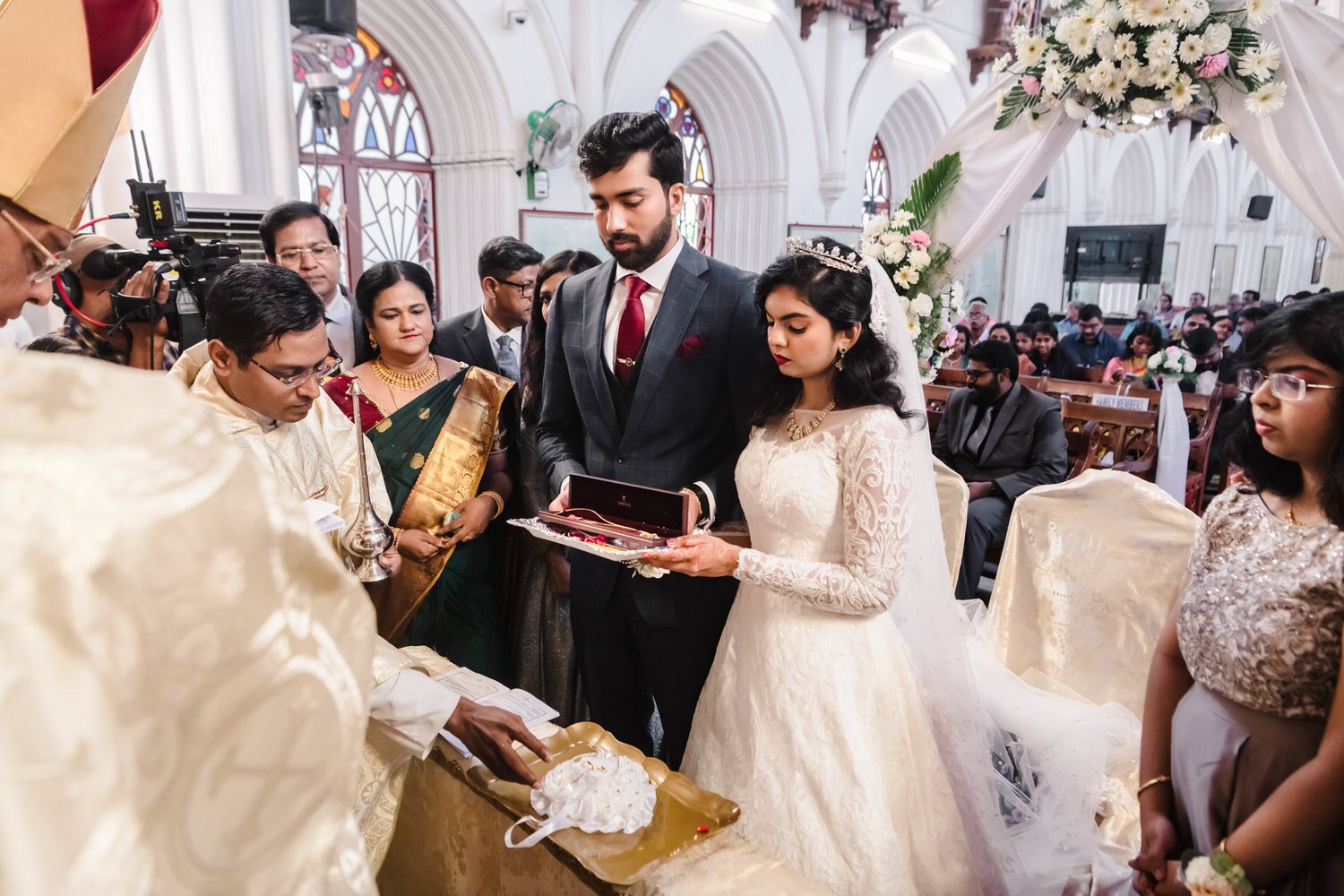 Raizel-Aswhin-Santhome-Cathedral-Chennai-1102.jpg