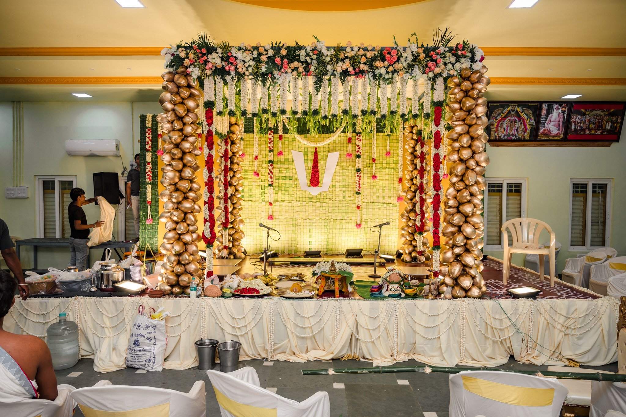 Sangeetha-Dusyant-Wedding-Ratnagiri-Temple-2062.jpg
