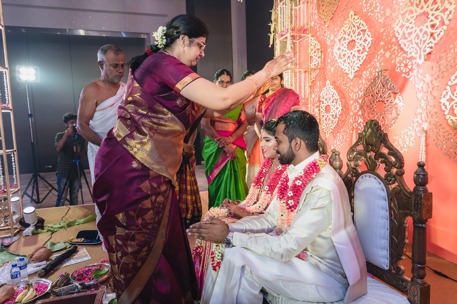 Akshara-Arun-wedding-coimbatore-radisson-blu-0147.jpg