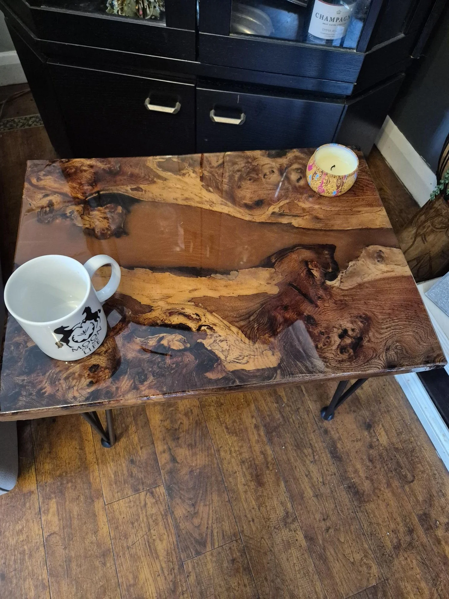 Elm Hazzlenut/Red Copper River Table