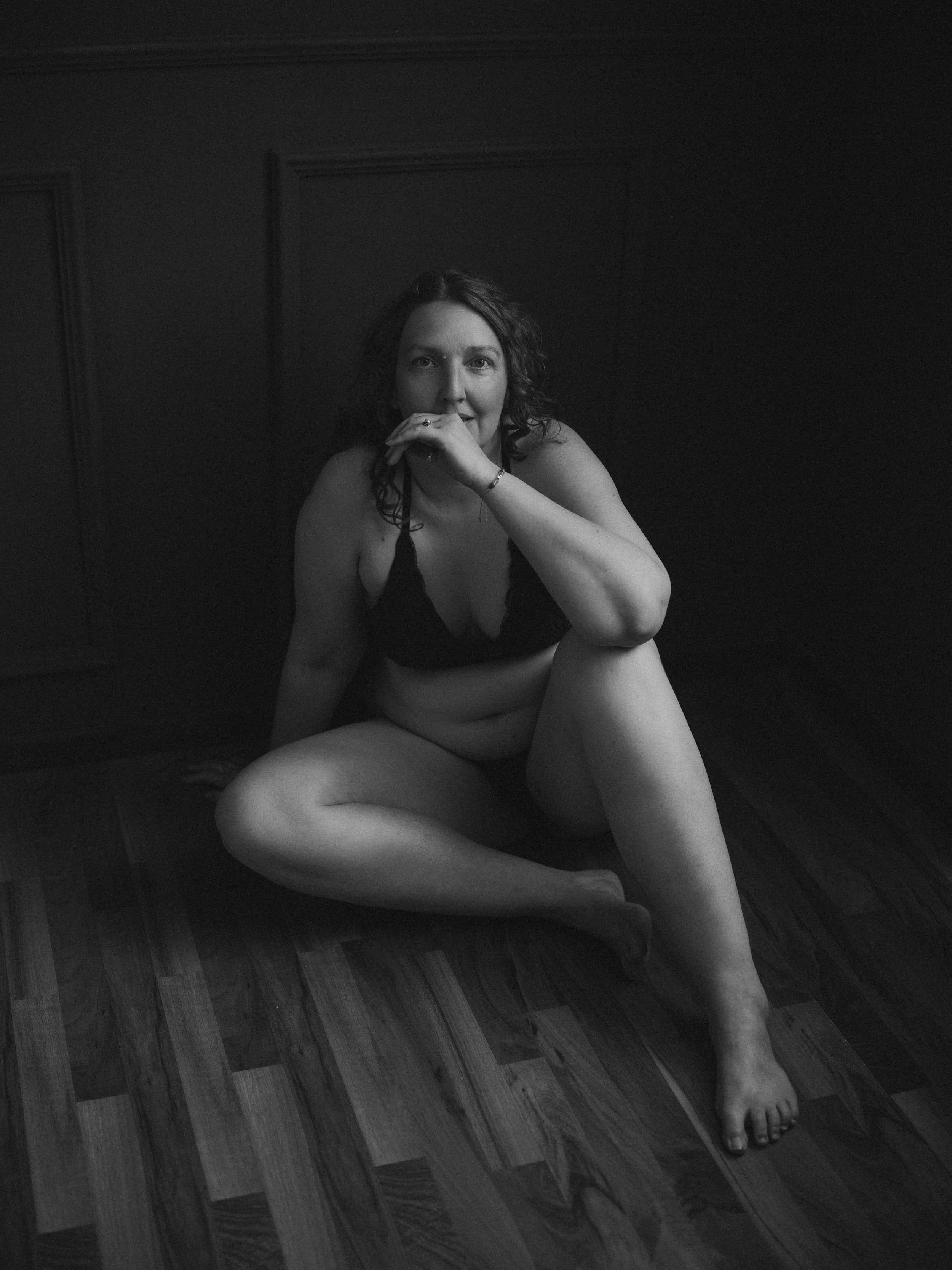 "Ich war überwältigt als ich die Fotos gesehen habe. So viele tolle Bilder von mir. Es ist mir etwas schwer gefallen, sie nicht durch den Filter zu betrachten, den ich vor allem durch das Außen so lange eingetrichtert bekommen habe. Als ich mich dara