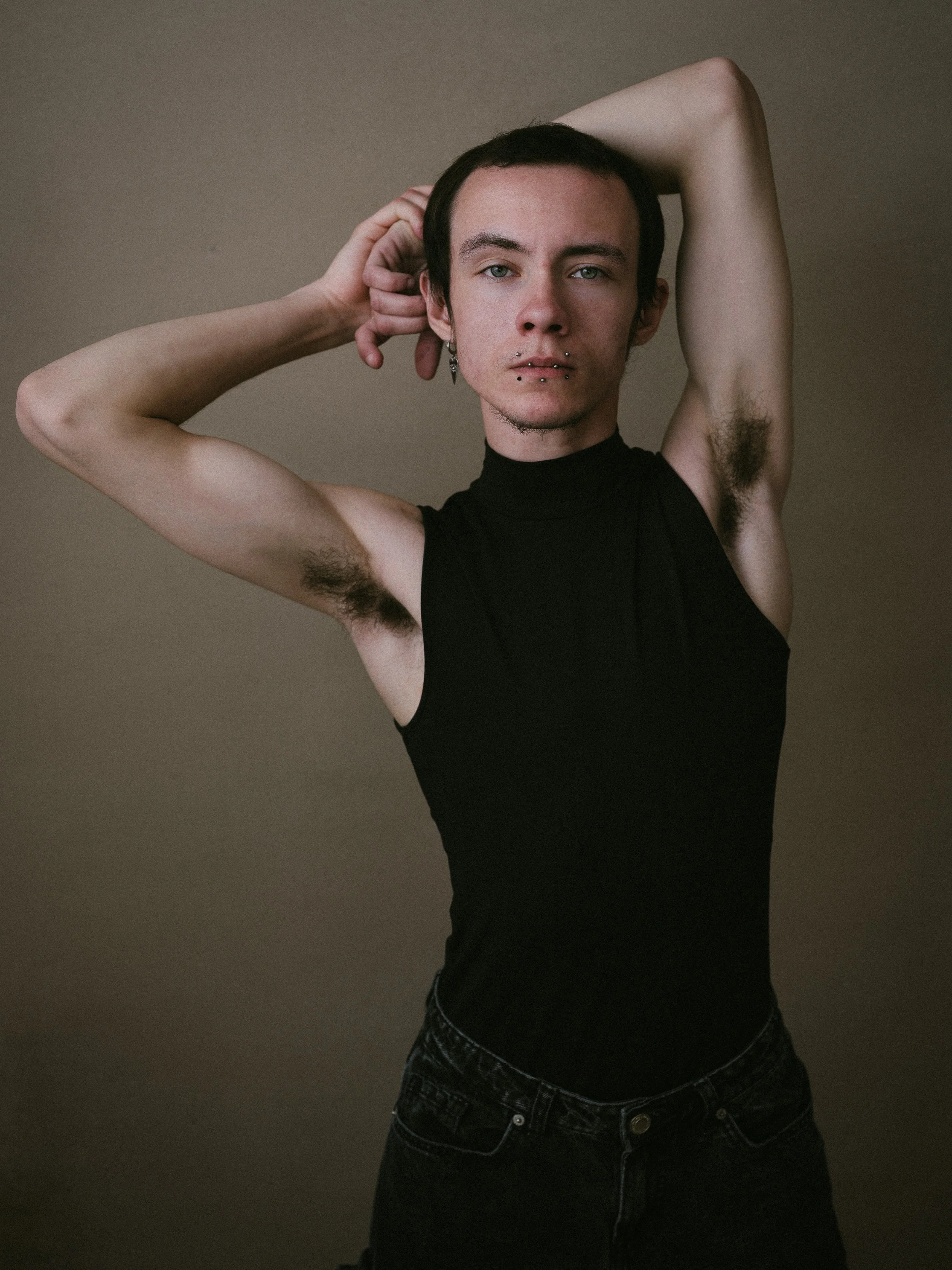 Shan 044 studiomikulitsch-edit.jpg