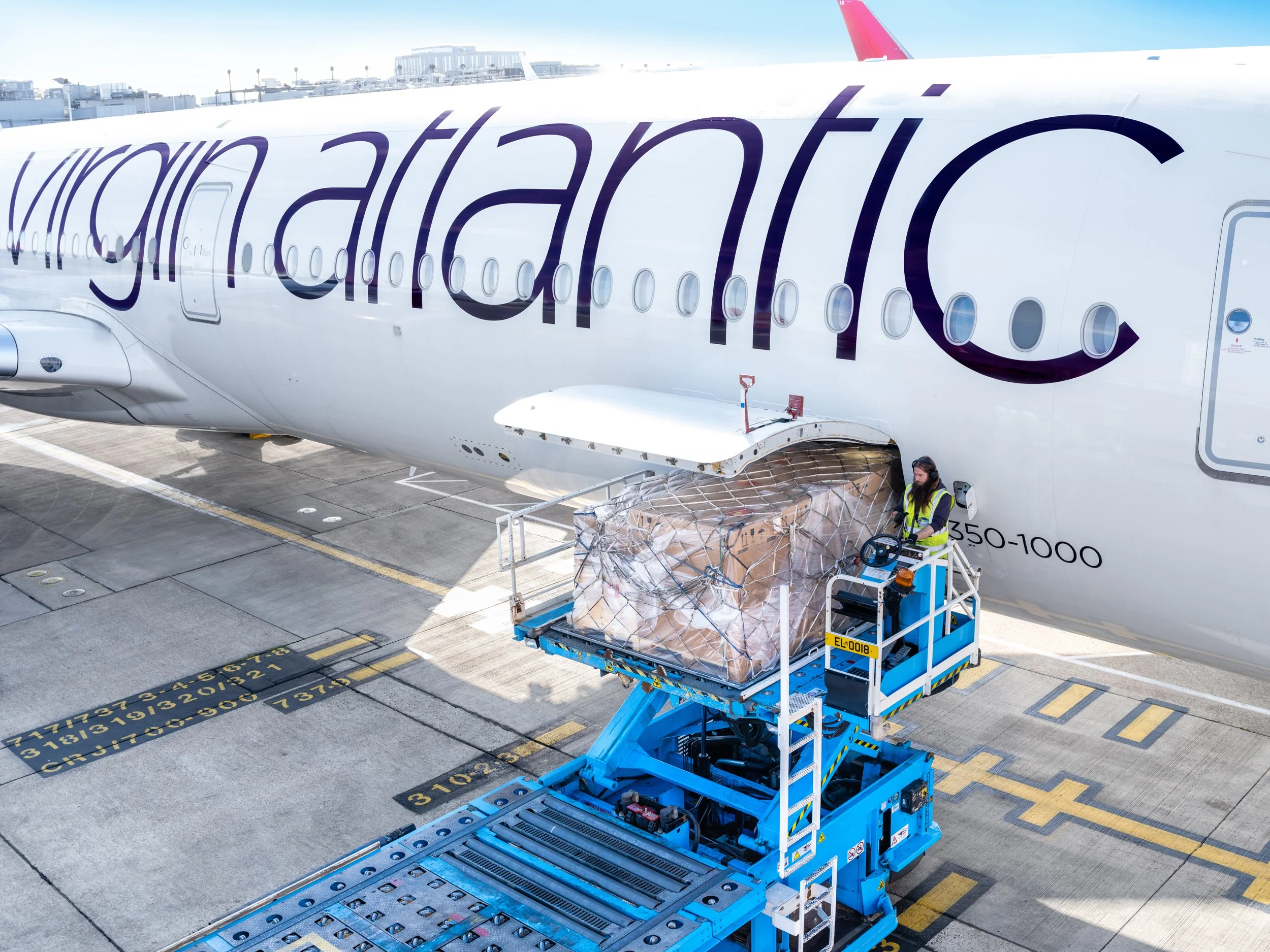 LAIRDKAY_VIRGINATLANTICCARGO_ 5-1 FINAL.jpg