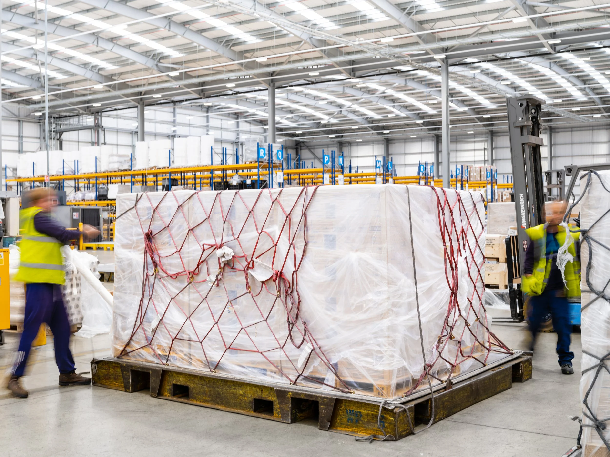 LAIRDKAY_VIRGINATLANTICCARGO_ 2-21 FINAL.jpg