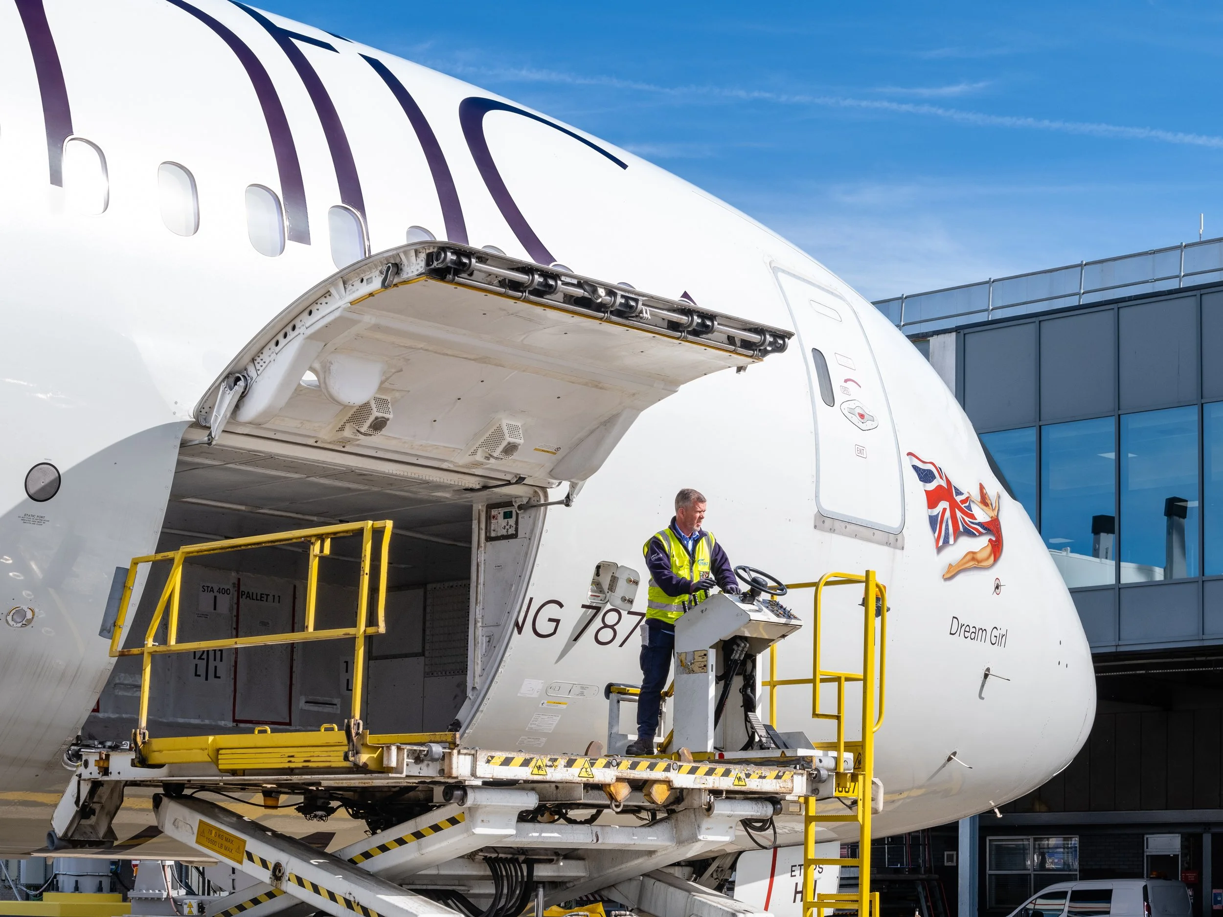 LAIRDKAY_VIRGINATLANTICCARGO_ 4-8 FINAL.jpg