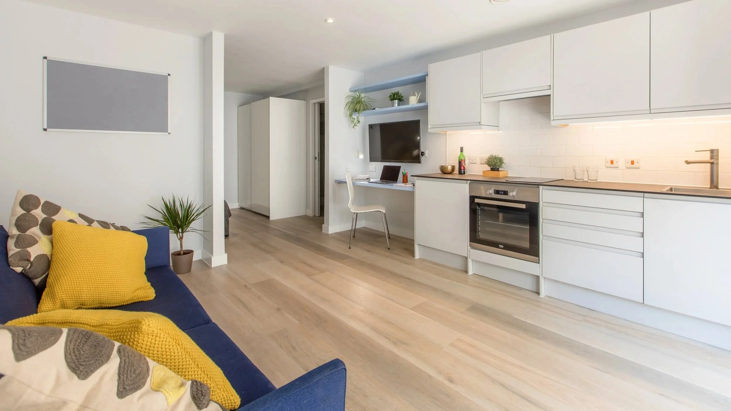 The_Leat_Student_Apartments_Exeter_H4.jpg (Copy)