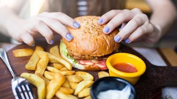 Understanding the psychology of food guilt and how to stop feeling guilty after eating - BeWellByAK, Alana Kessler RDN