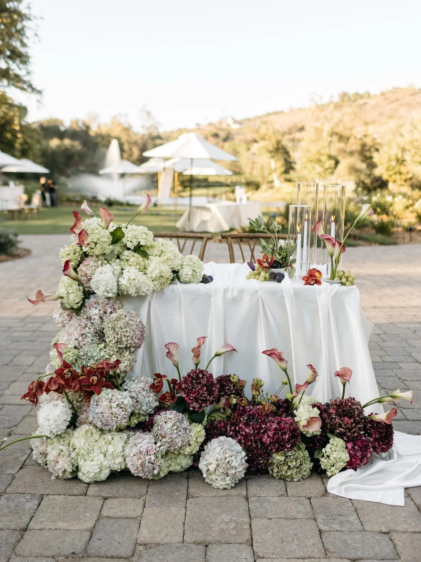 The most romantic reception for Hala &amp; Kareem

Venue: @monserateweddings

Planning: @sweetblossomweddings
@weddingswithkylie

Hair &amp; makeup: @facebyraymie

Photo and video: @amariproductions