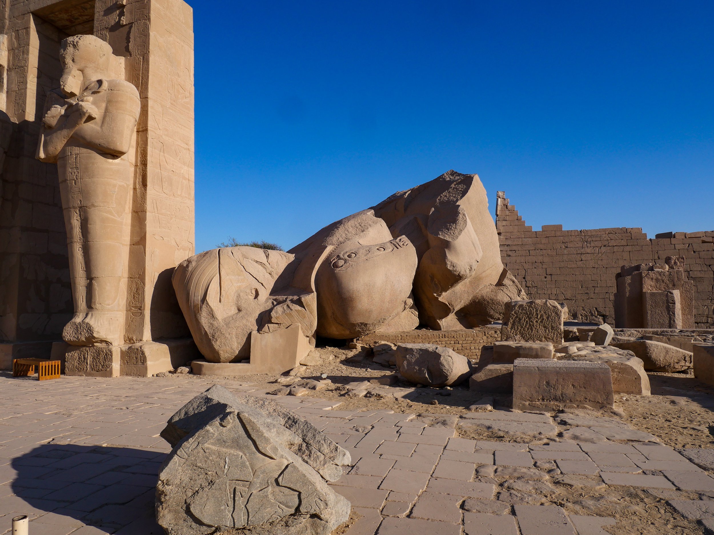 P1051626-2.jpg