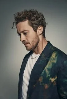 Interview with Joseph Quinn