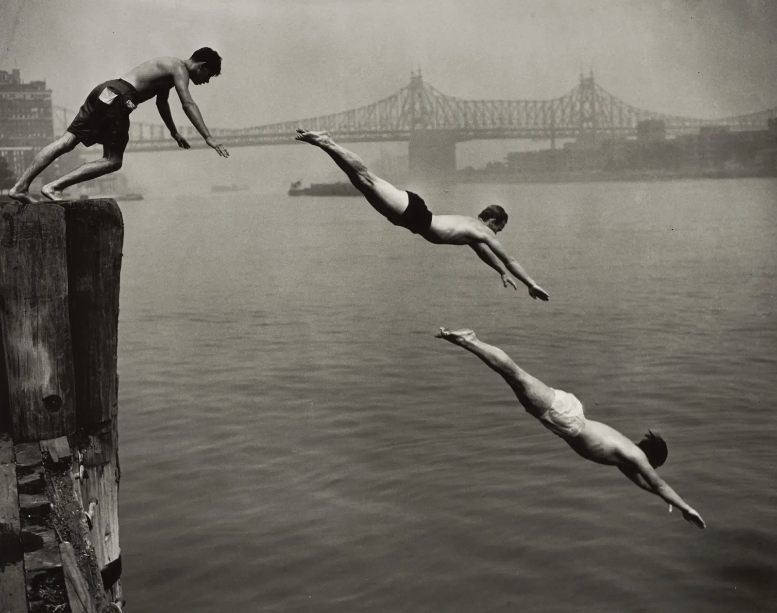 Exhibition Review of Portrait of a City: A Century of American Photography at Dulwich Picture Gallery