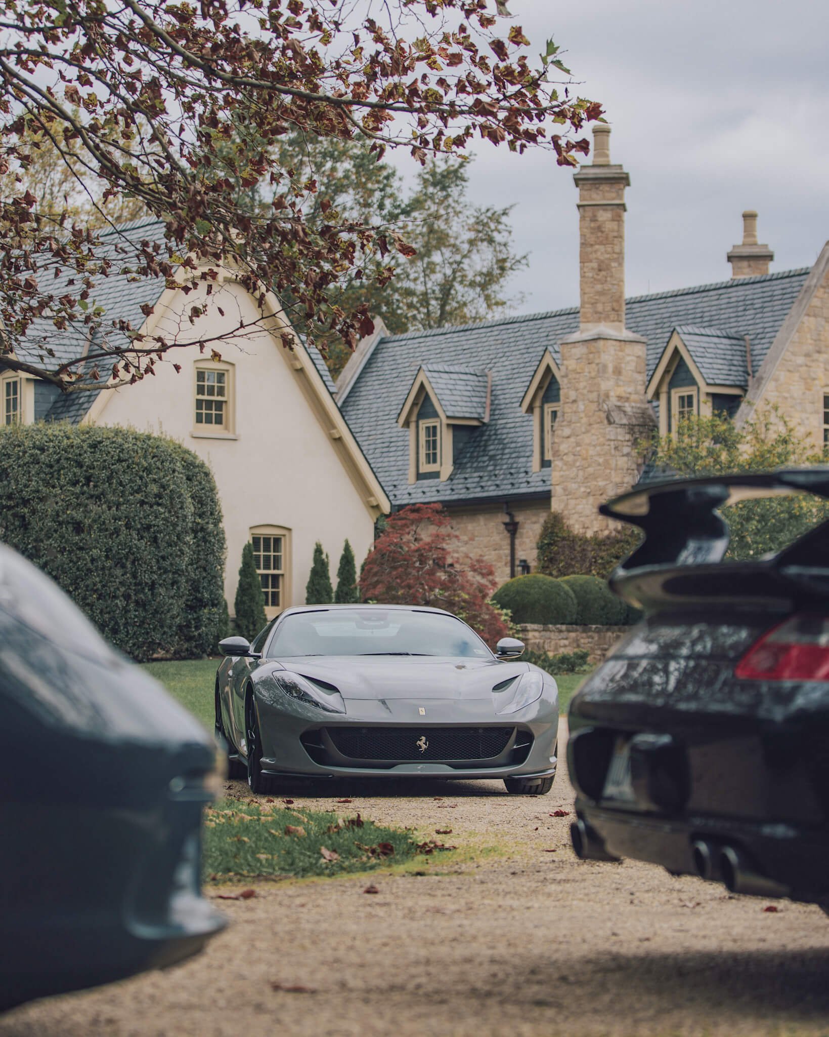 ferrari-812-superfast.jpg