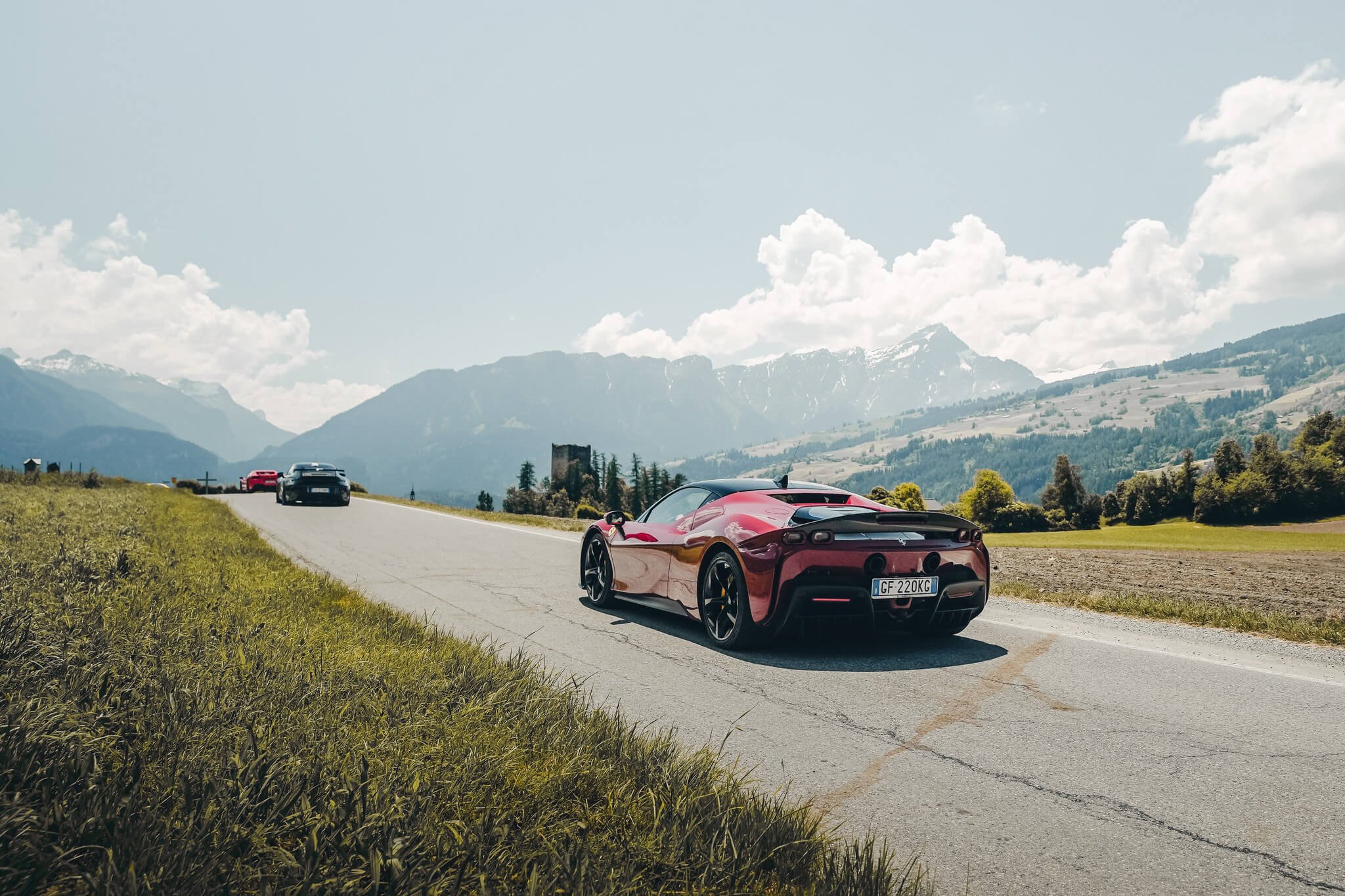 ferrari-sf90-supercar-tour.jpg