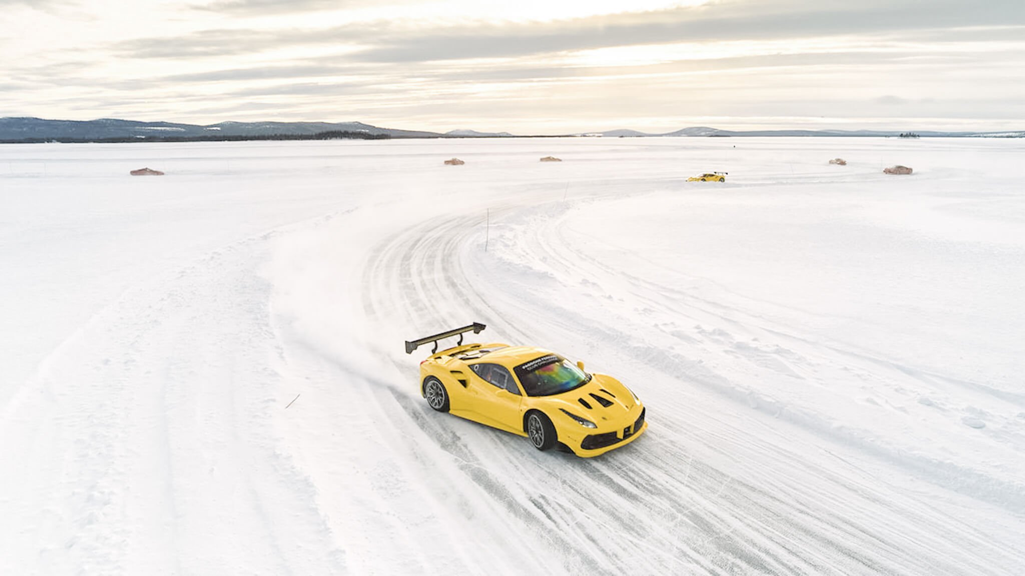 icelap-driving-ferrari.jpg