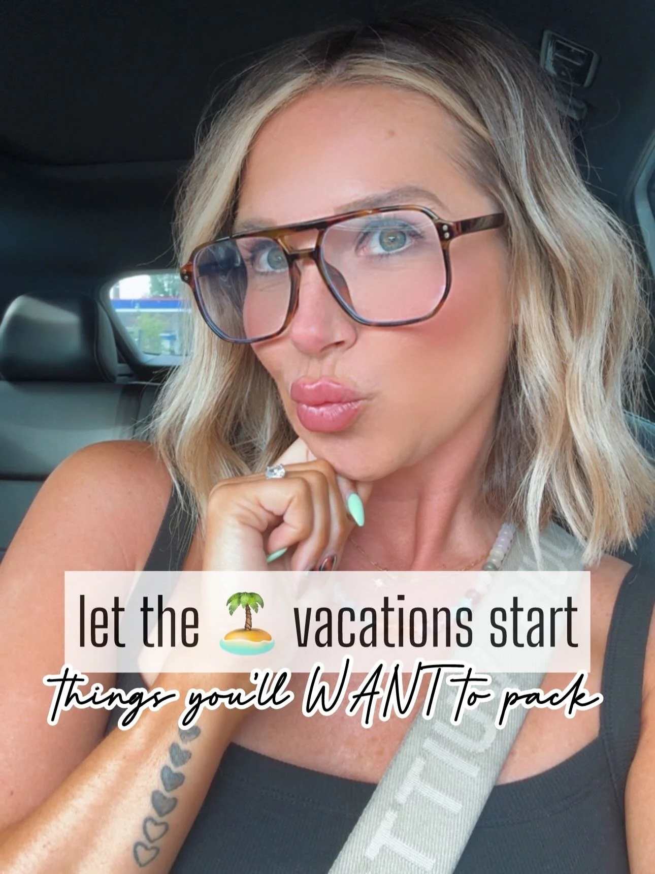 Vacation outfit must haves that make getting dressed on vacation so easy 🤍☀️ From effortless matching sets to throw-on dresses, comfy sandals, oversized sunnies, and the perfect beach-to-dinner pieces&hellip; these are the staples I always pack. Cut