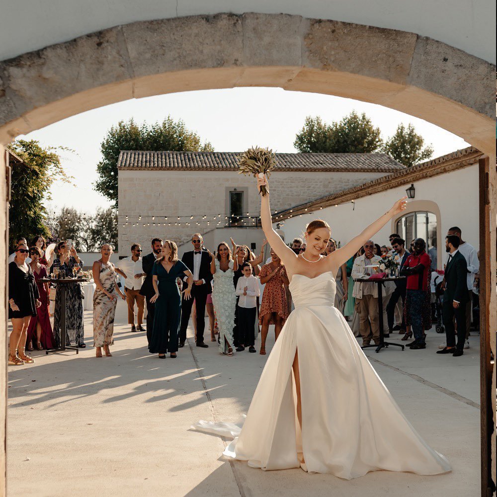 Wedding in Camargue ⚓️

Last summer we spent 3 days around @fournerie_nabilla and Kevin at @lesauvageencamargue with @remyparisi.videaste ! 

What an amazing moment, glad showing you the result of the day 2 ✨. 

Venue : @lesauvageencamargue 
Diner : 