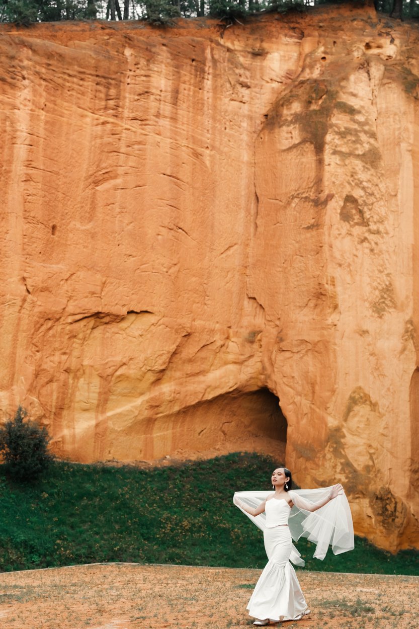 FOLKS-STORY-FLORINE-JEANNOT-PHOTOGRAPHER-SHOOTING-LUBERON-GORDES-OCRES-24.jpg