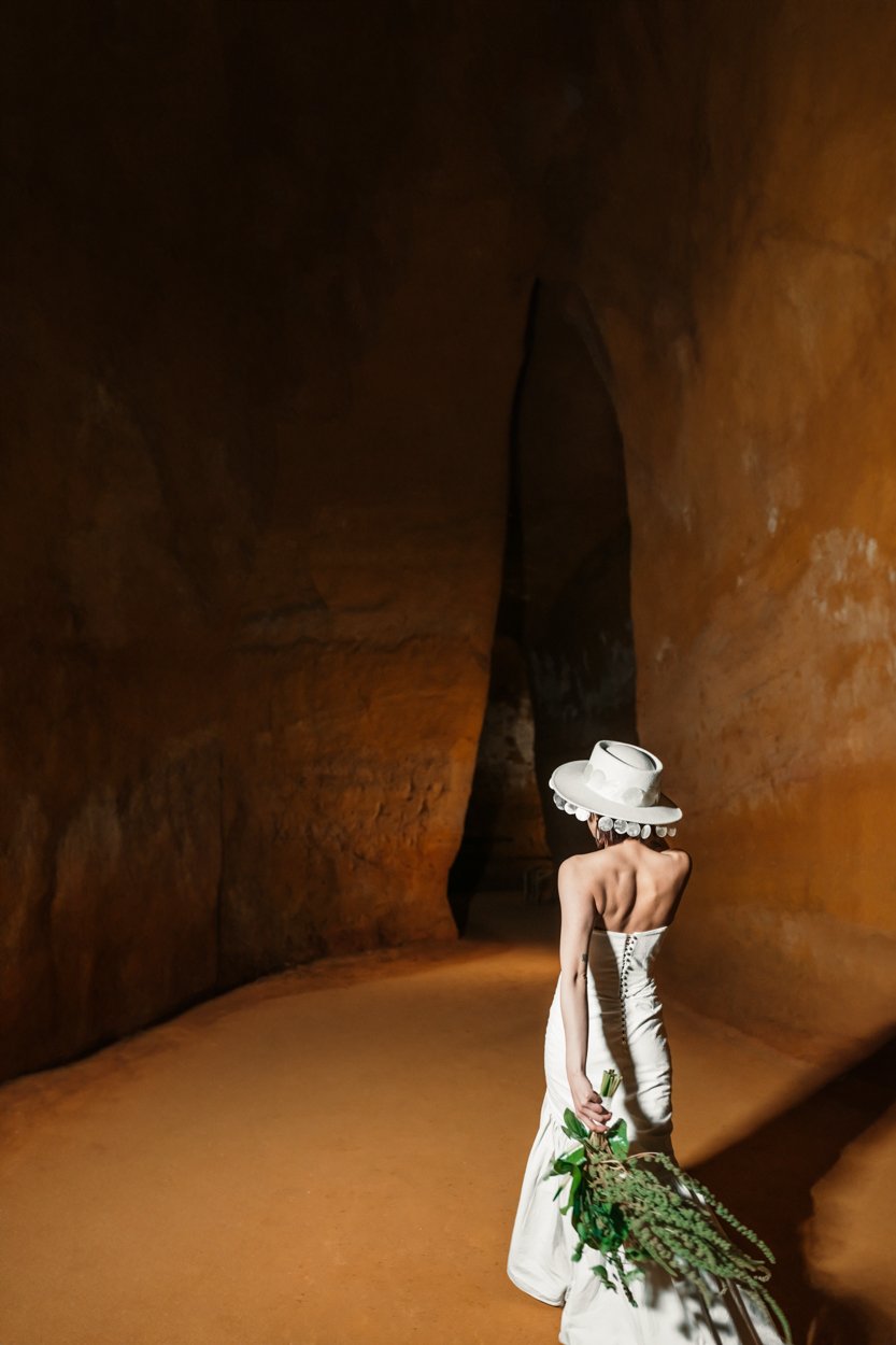 FOLKS-STORY-FLORINE-JEANNOT-PHOTOGRAPHER-SHOOTING-LUBERON-GORDES-OCRES-14.jpg