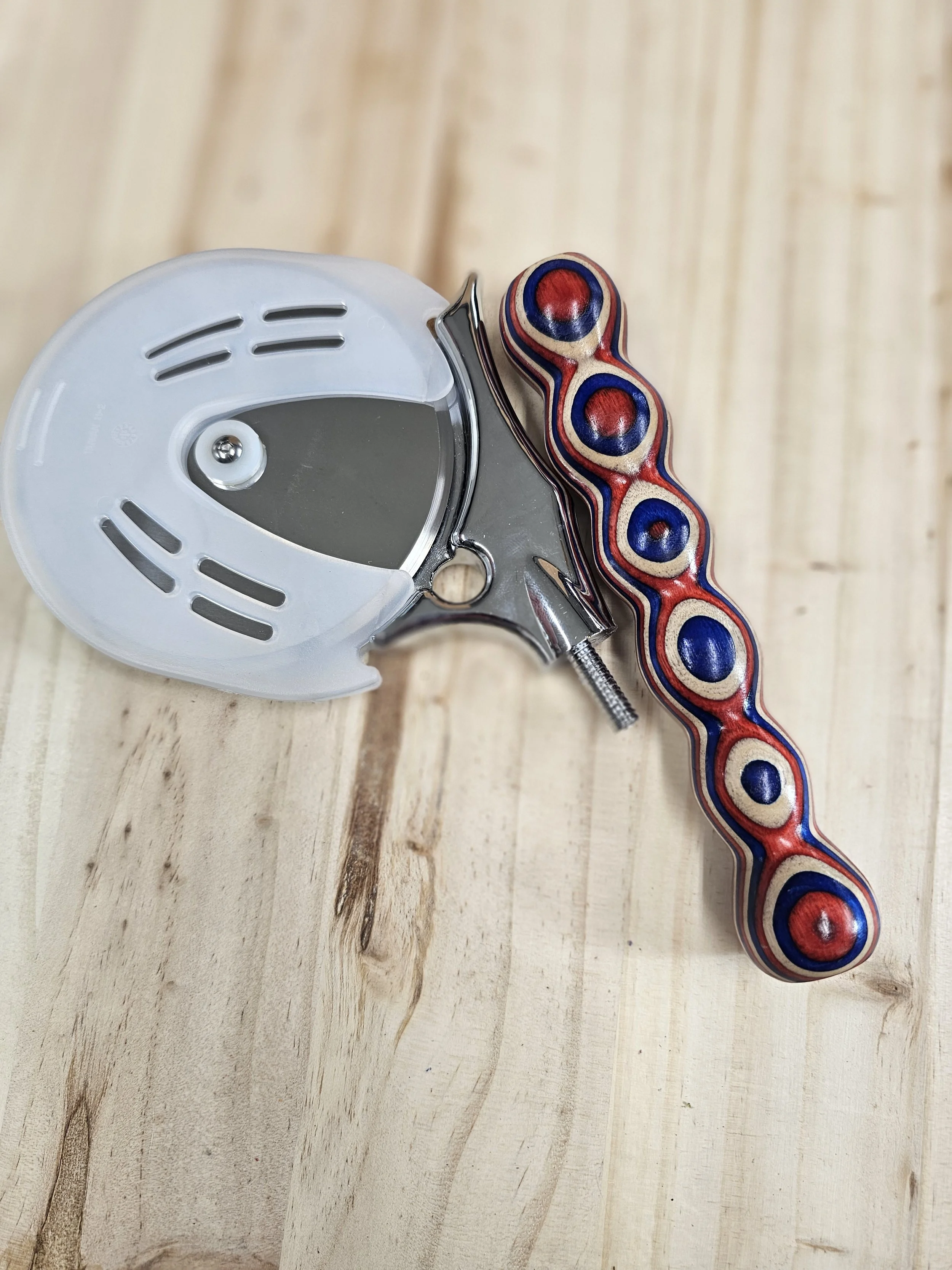 Large Pizza Cutter Wheel with patriotic Spectra Ply wood