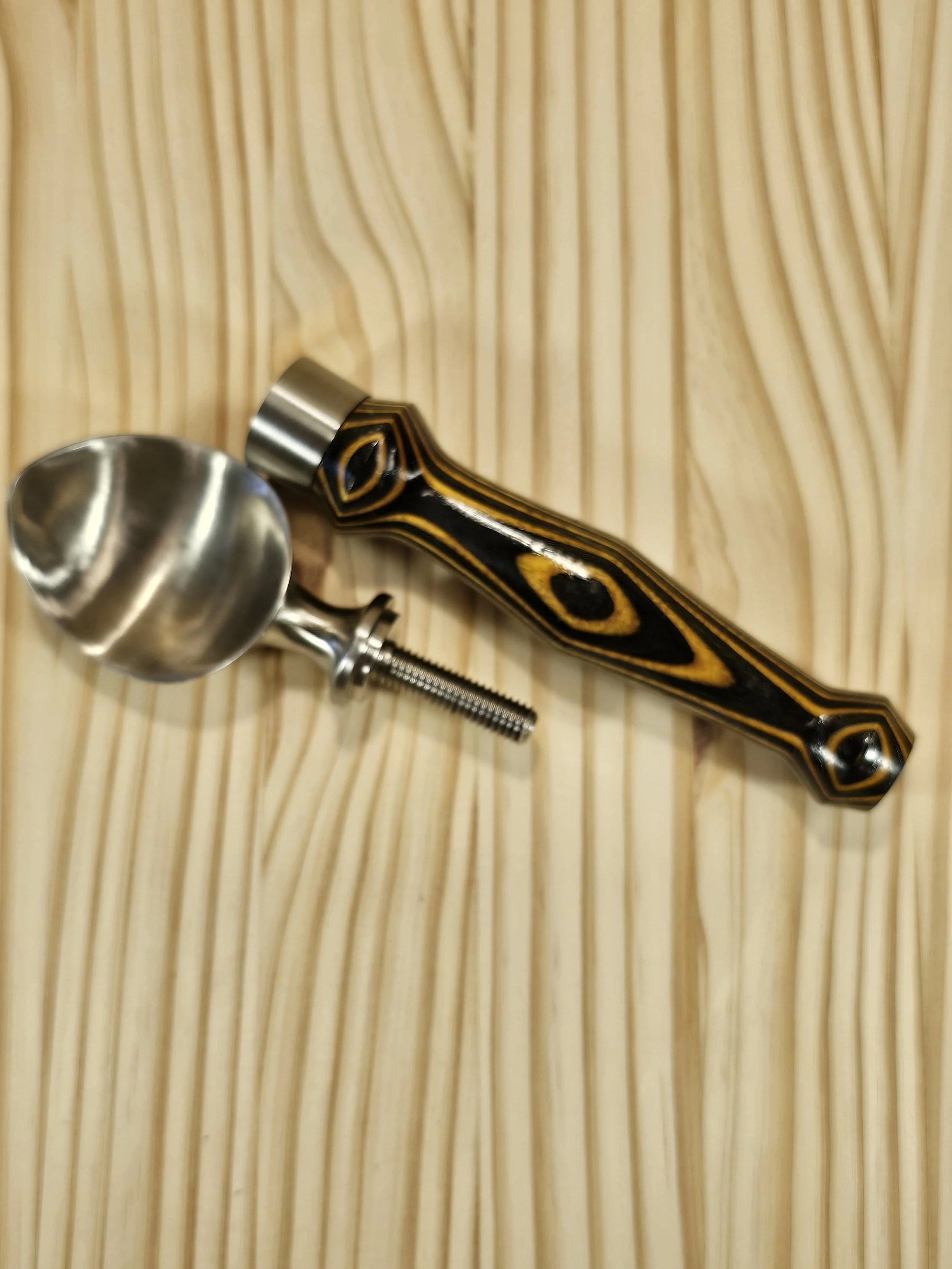 Ice Cream Scoop with Black & Gold Spectra Ply Wood Handle